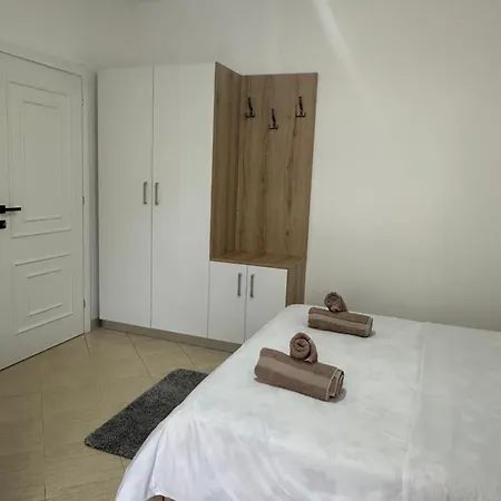 Deizi 2 Apartment Durres